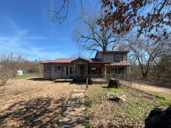 110 NW G St, Antlers, OK 74523