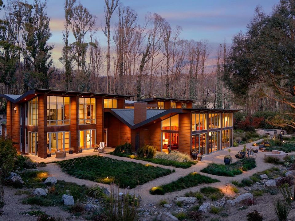 1st image of 2050 Green Oaks Way