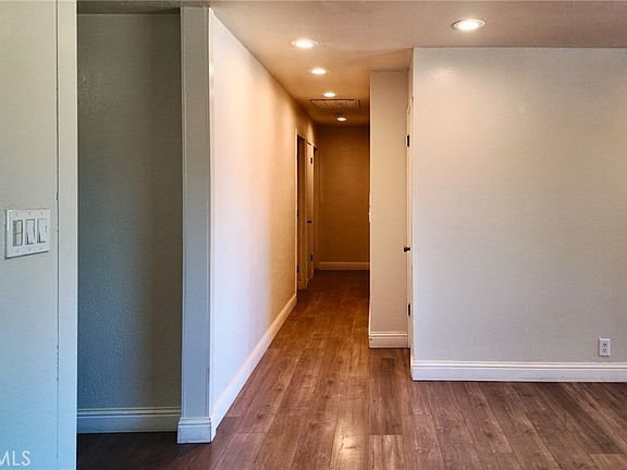 5th image of 5594 Lower Wyandotte Rd