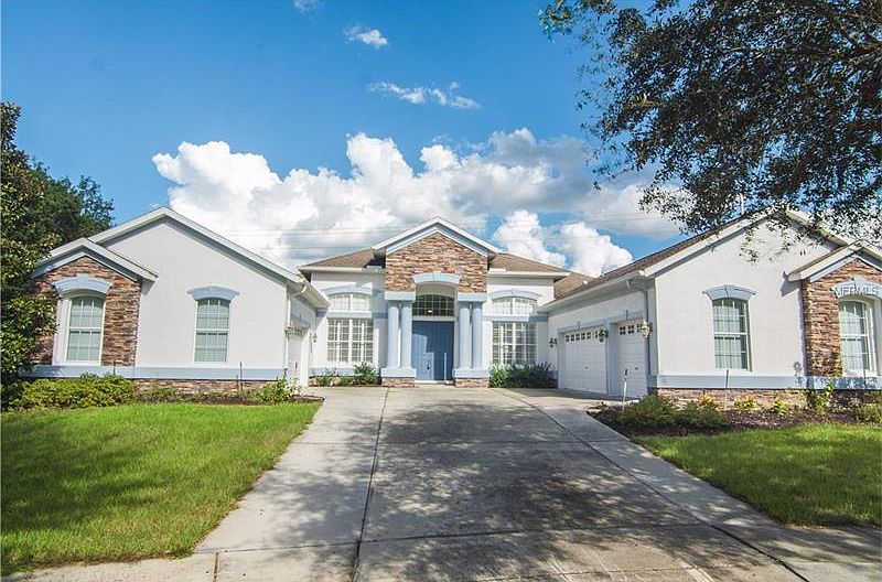 1st image of 1004 Emerald Hill Way