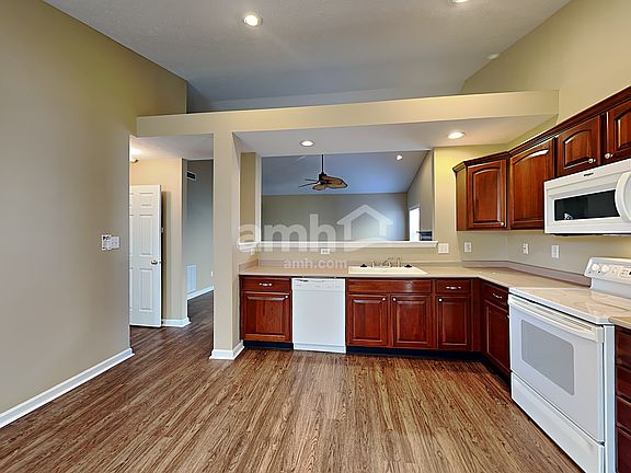 4th image of 12305 Driftstone Dr