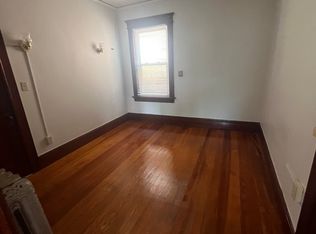 217 Walcott St #4, Pawtucket, RI 02860