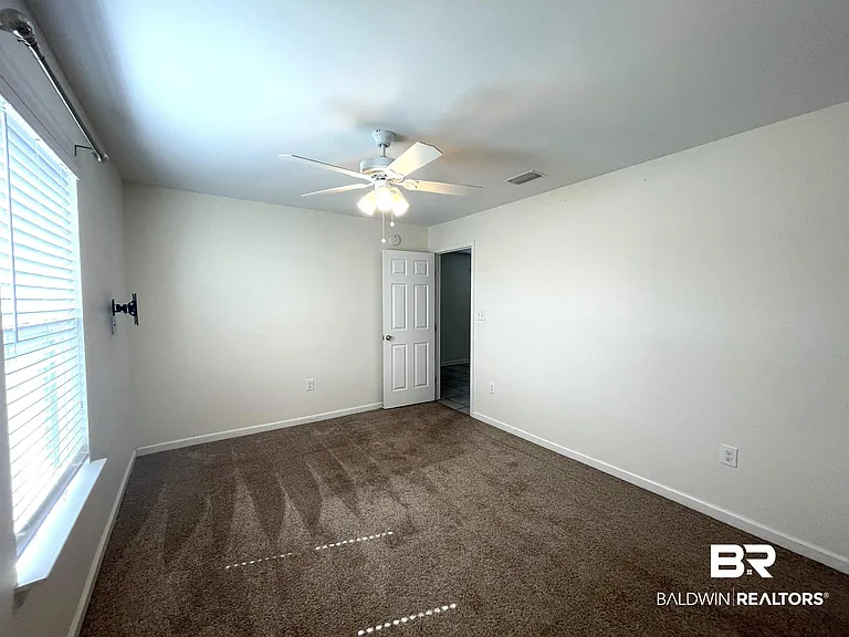 15142 Marem Dr — Photo 18