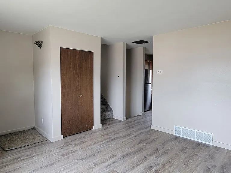 608 Harding Ave — Photo 5