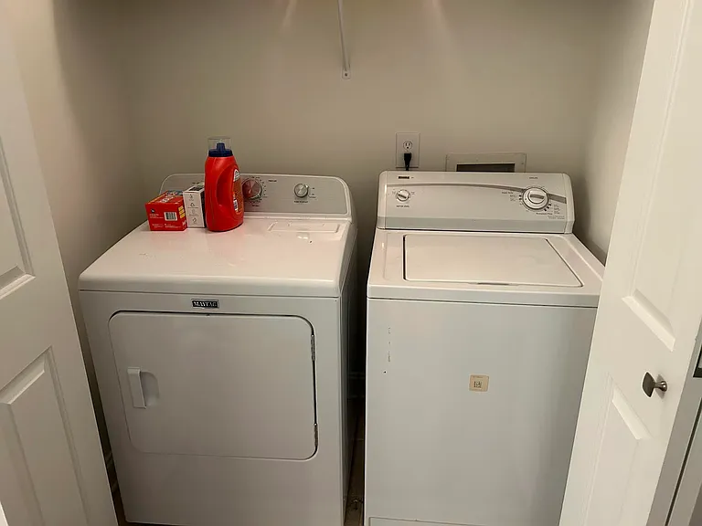 2244 Ashley Crossing Dr #213 — Photo 10