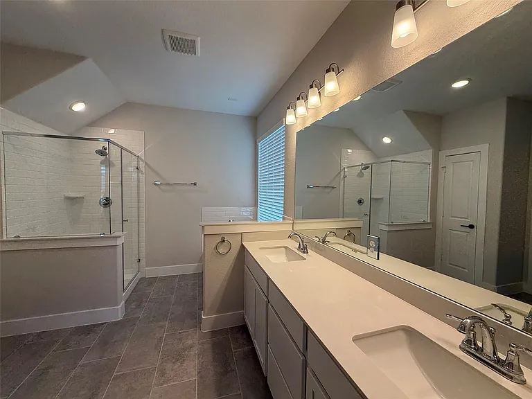 158 Ginger St — Photo 11