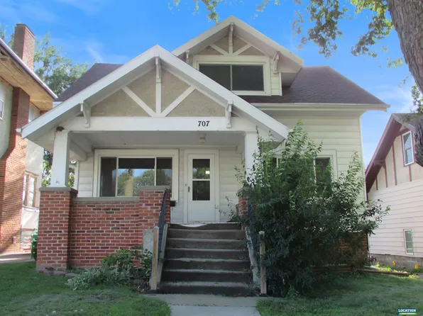 707 N 6th St, Seward, NE 68434