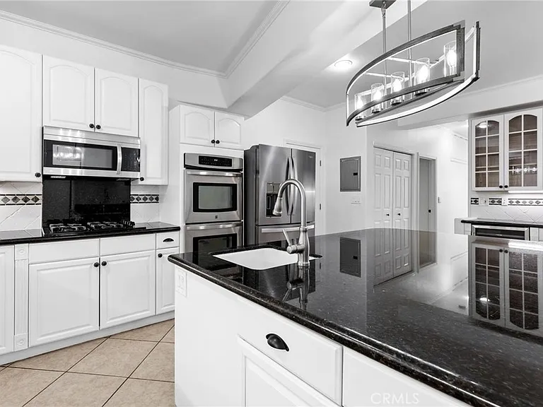 22870 Trigger St — Photo 23