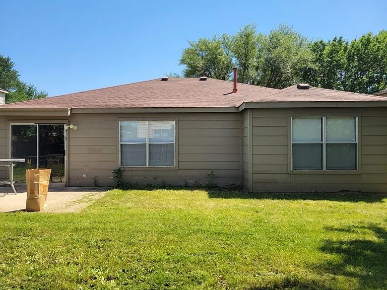 1004 Wintercreek Dr — Photo 4