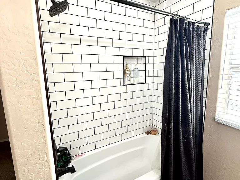 3320 E Elgin St — Photo 17