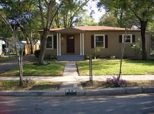 514 N Meadowlane Dr, San Antonio, TX 78209