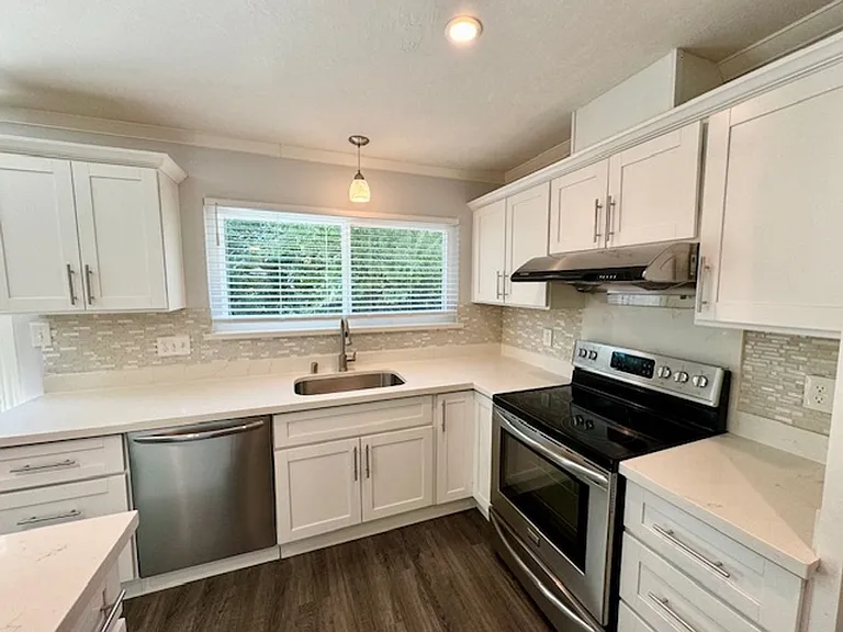 2661 Buena Vista Ave — Photo 8