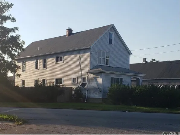 402 Shanley St, Cheektowaga, NY 14206