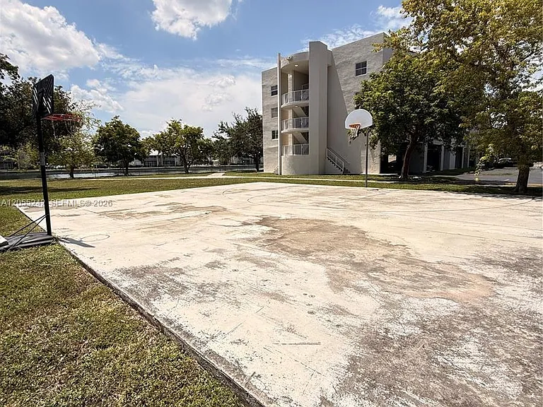 8240 SW 210th St #203 — Photo 25
