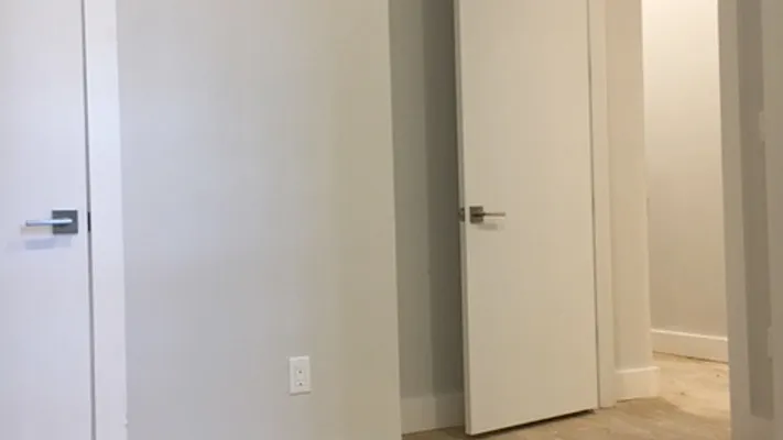 Rented by Nooklyn NYC LLC | media 32