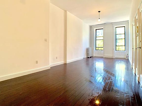 2nd image of 19 W 122nd St #2