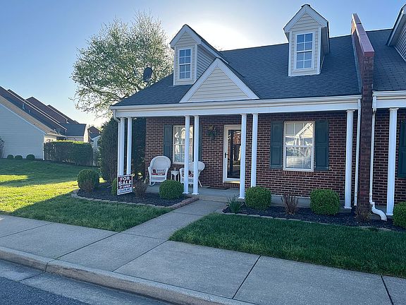 5th image of 2118 W Park Dr