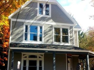 292 Nelson Ave FLOOR 1, Saratoga Springs, NY 12866