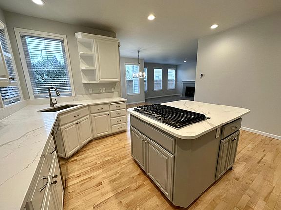 3rd image of 23007 SE 13th Way