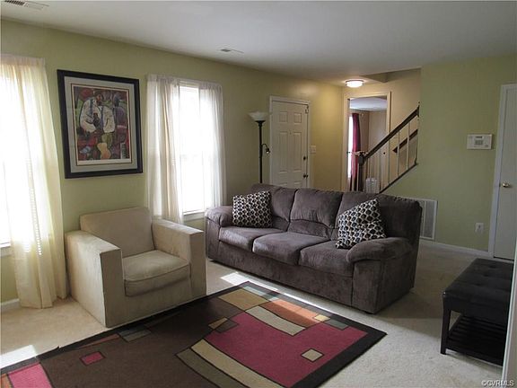 5th image of 832 Old Denny St