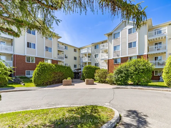 270 Lorry Greenberg Dr #202, Ottawa, ON K1T 3K2