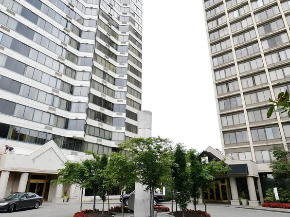 2001 Hamilton St APT 2020, Philadelphia, PA 19130