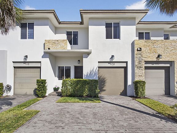 2nd image of 1120 Pioneer Way