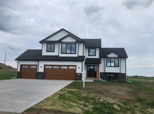 1602 21st Ave NE, Kasson, MN 55944