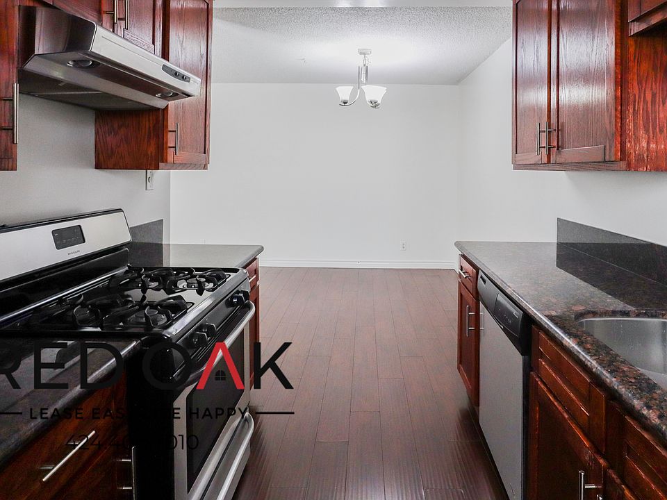 1st image of 1041 1/2 S Corning St #202