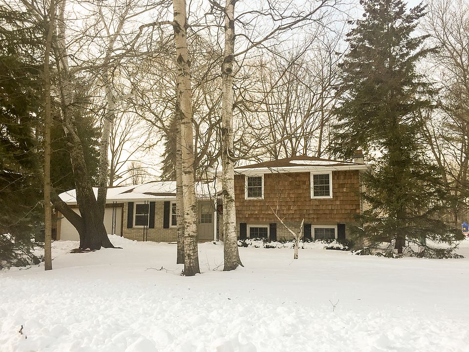 1st image of 1039 Harwood Ave