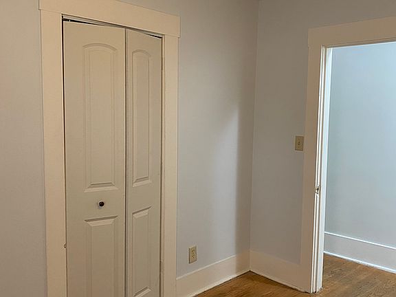 2nd image of 1001 E Main St #3