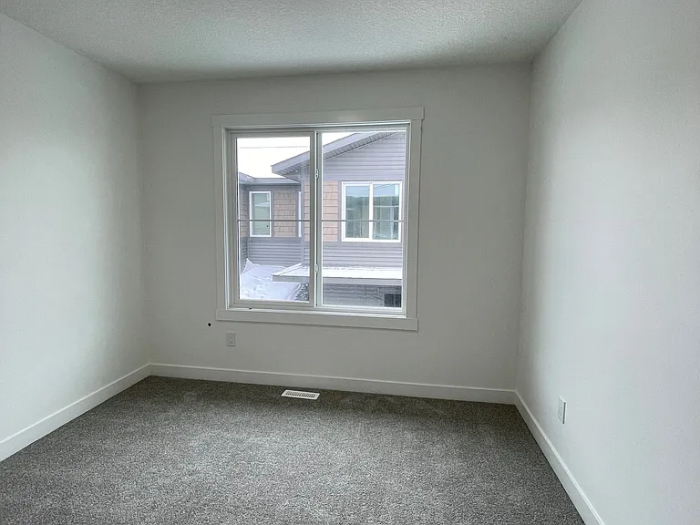 2710 66th St SW — Photo 31