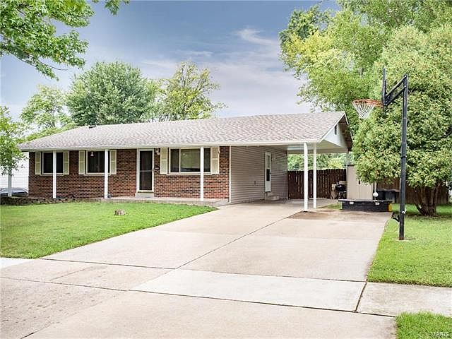 1st image of 4123 Fuller Ln