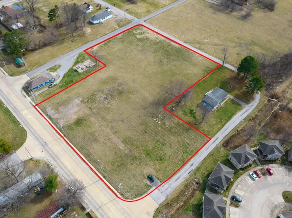 1505 Morgan Ave, Marion, IL 62959