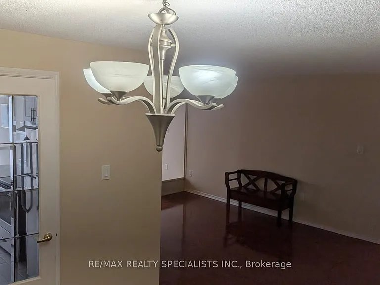 20 Cherrytree Dr #505 — Photo 7