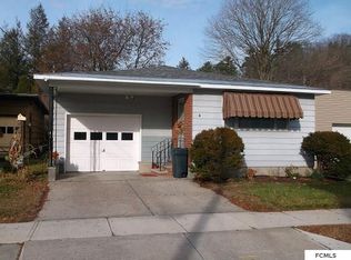 4 Lower Prospect St, Fonda, NY 12068