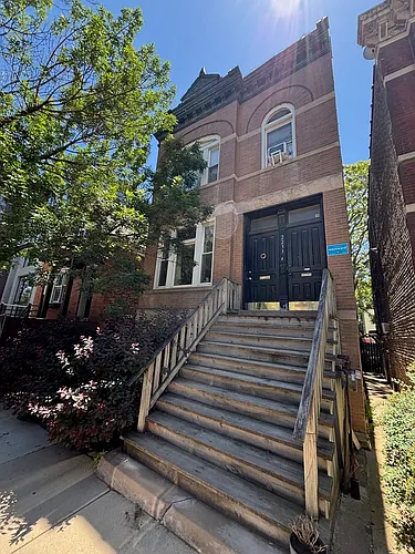 2233 W Armitage Ave #CH Photo 1