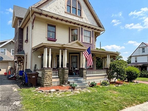 2nd image of 29 Chambers Ave