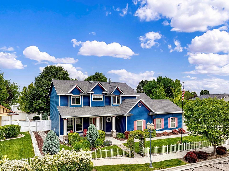 1st image of 836 San Francisco Pl