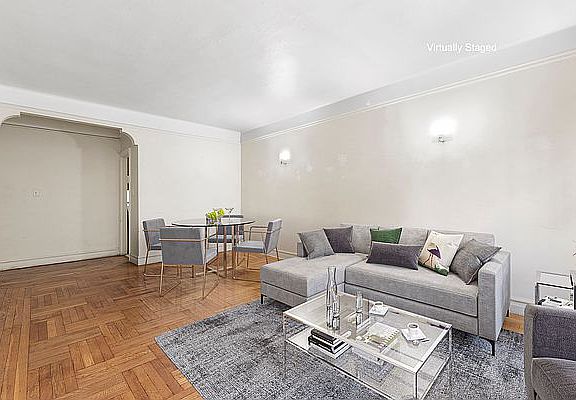 3rd image of 209 W 104th St APT 2H