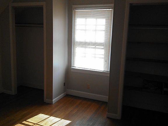 4th image of 153 1/2 Suburban Ct
