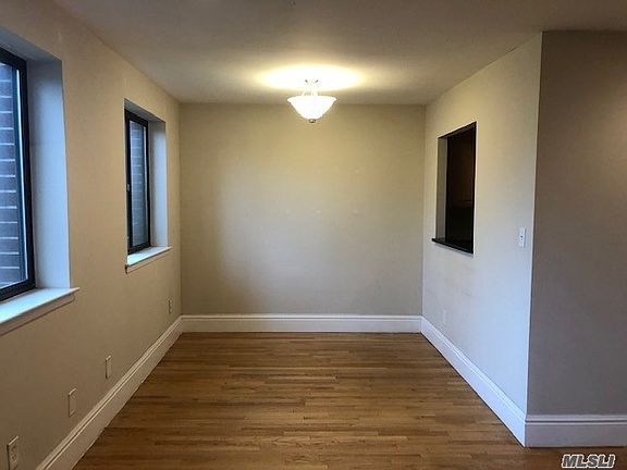 3rd image of 153 Grove Ave
