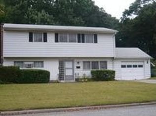 629 Morrison St, Babylon, NY 11702
