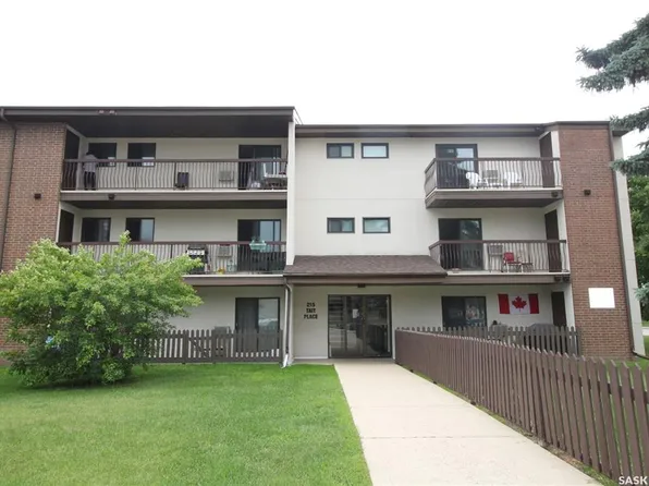 UNIT 305-215 Tait PLACE, Saskatoon, SK S7H 5L5