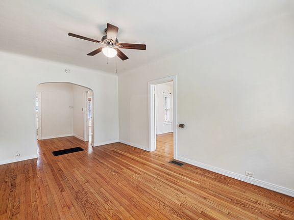 5th image of 412 E Huisache Ave APT 1