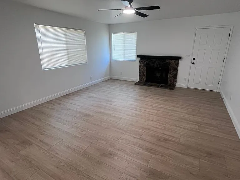 6347 Villa Dr — Photo 2
