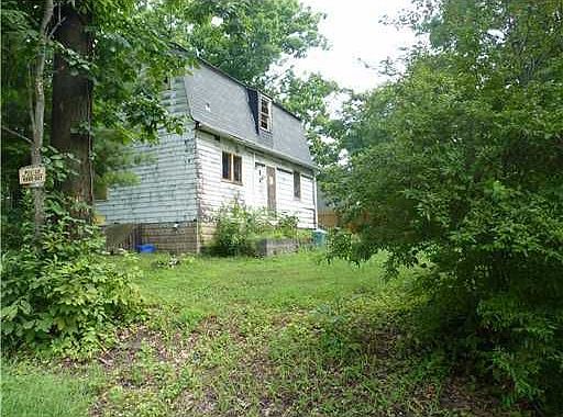 4th image of 31 Vine St