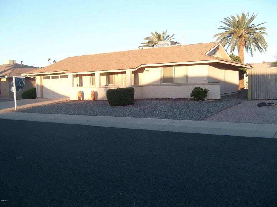 1st image of 10746 W Saratoga Cir