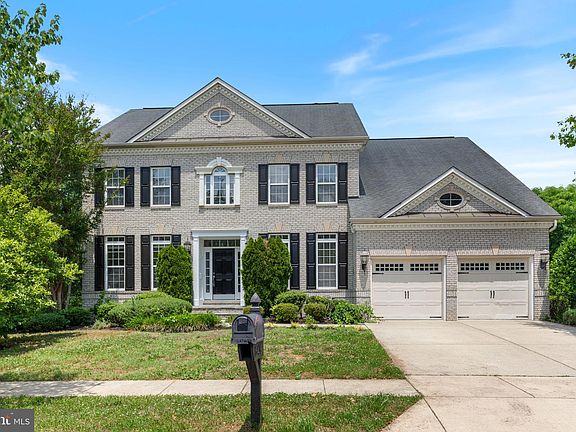 2nd image of 15436 Symondsbury Way