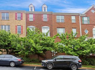 20660 Smollet Ter, Ashburn, VA 20147